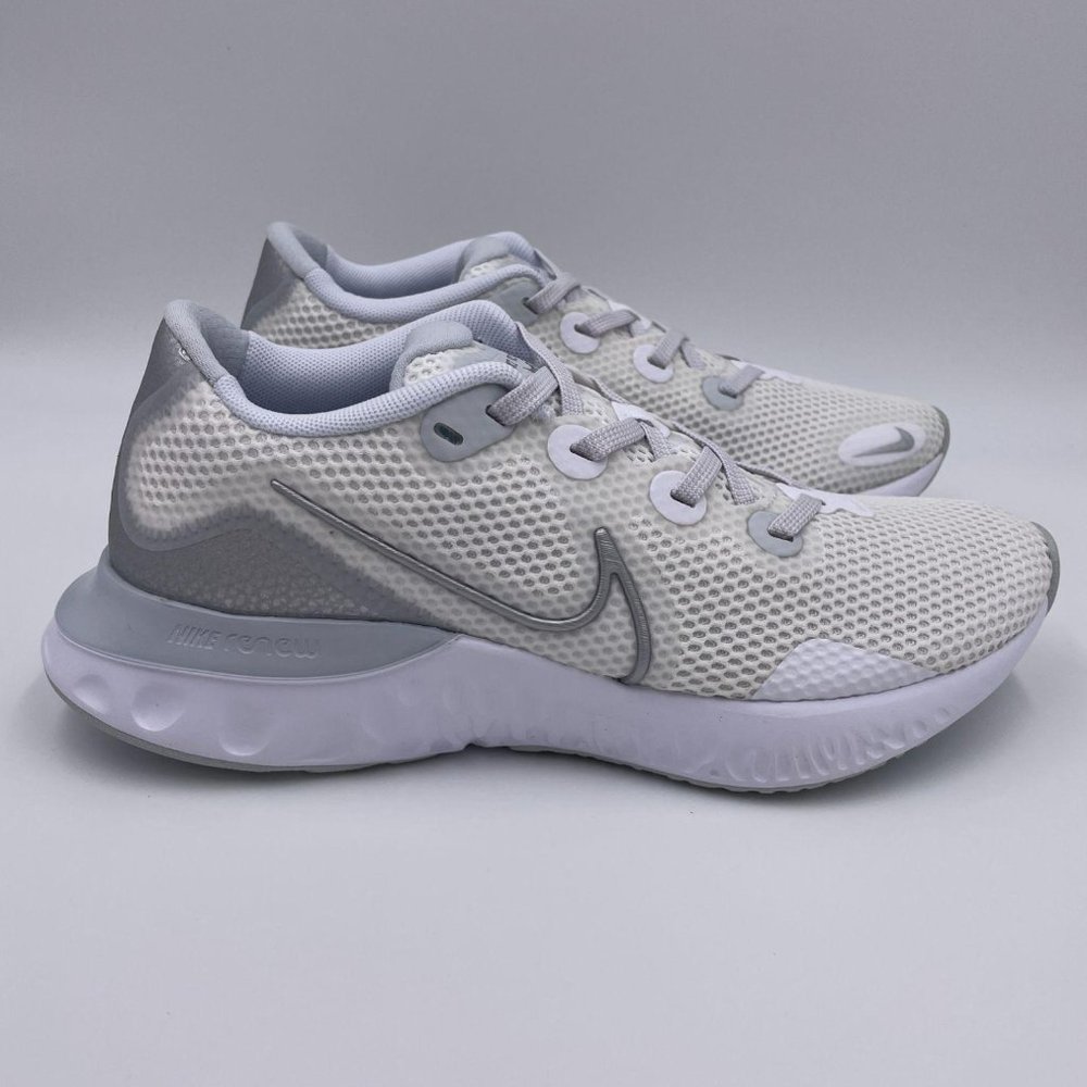 Nike Renew Run Womens Shoes